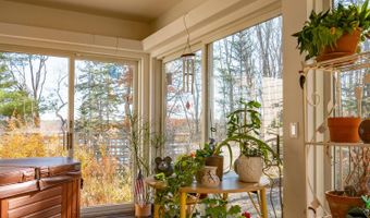 71 Bay View Dr, Bar Harbor, ME 04609