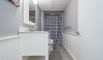 325 Lake Dr, Glocester, RI 02814