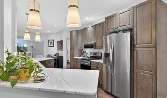 810 Spyglass Hill Dr, Bedford, IN 47421