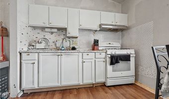 1332-1334 Alphada Ave, Akron, OH 44310