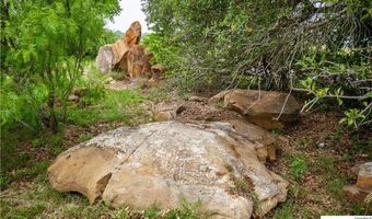 La Vernia Road, Adkins, TX 78101