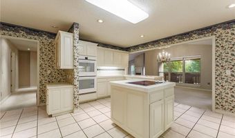 21 Castleford Dr, Bella Vista, AR 72714