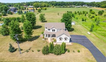 9352 67th St NW, Annandale, MN 55302
