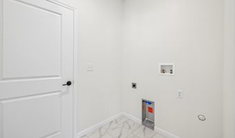 307 6th St, Benton City, WA 99320