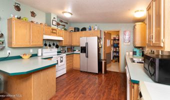 830 SHAMAR Dr, Blanchard, ID 83804