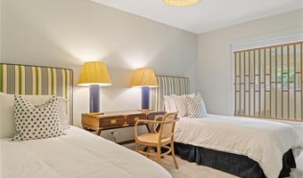 175 Ruggles Ave, Newport, RI 02840