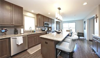 133 Boxelder Ln, Amherst, NY 14228