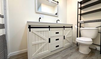 1802 27th St, Bedford, IN 47421