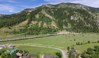 515 THREE RIVERS Dr, Alpine, WY 83128