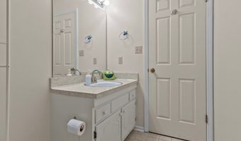 274 Doublegate Dr N, Albany, GA 31721