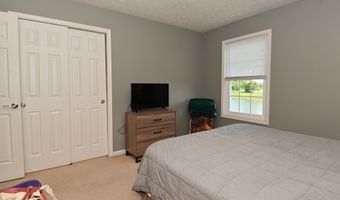 541 Yorktown Ln, Avon, IN 46123