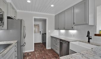 4417 Parkridge Dr, Benton, LA 71006