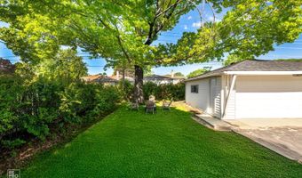 1166 S Highland Ave, Arlington Heights, IL 60005