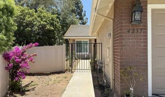 4235 Los Padres Dr, Fallbrook, CA 92028