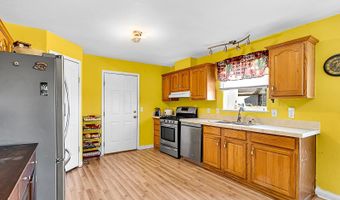 903 BALLAD Ln, Cheyenne, WY 82007