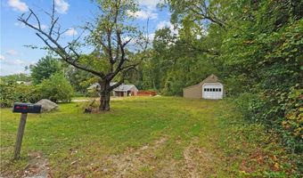 135 Lippitt Ave, Cranston, RI 02921