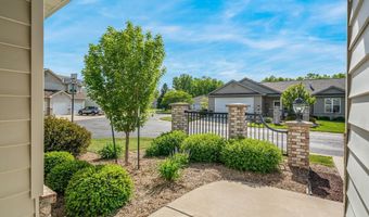 3758 N WAYSIDE Ln, Appleton, WI 54913