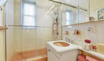 131 74th St 6J, Brooklyn, NY 11209