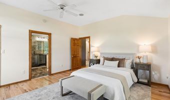 836 Old Post Rd, Arundel, ME 04046