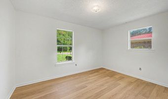 2811 New Castle Ln, Albany, GA 31701