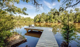 10296 Road 252, Biloxi, MS 39532