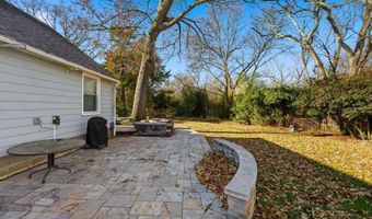 7908 W BOULEVARD Dr, Alexandria, VA 22308