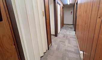 195 S Elm St, Blackfoot, ID 83221