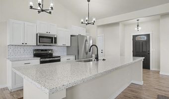 3320 Continental Ct, Altus, OK 73521