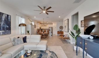 6104 COLMAR Pl, Apollo Beach, FL 33572