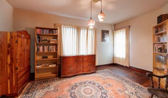 17 E 39TH St, Bayonne, NJ 07002