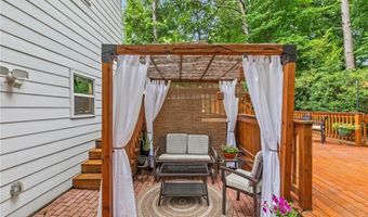 225 Royal Colony Ct, Alpharetta, GA 30022