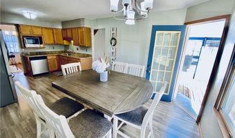 869 MOSS CANYON Dr, Amherst, OH 44001