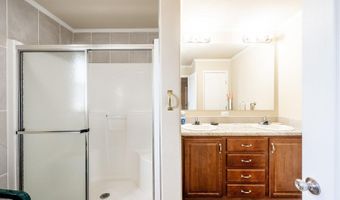 306 G St, Buffalo, WY 82834
