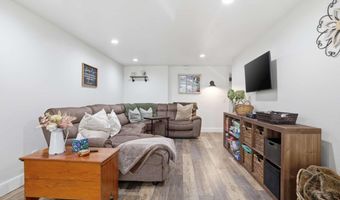 9645 Old Riverside Ln, Ball Ground, GA 30107