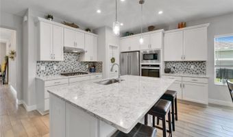 7116 ESTERO Ct, Apollo Beach, FL 33572