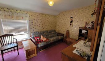 1230 N SUPERIOR St, Antigo, WI 54409