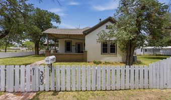 305 W Uvalde, Alpine, TX 79830