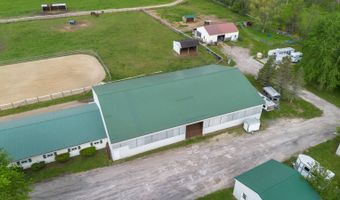 802 QUEEN ANN Rd, Amsterdam, NY 12010