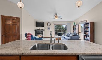 2362 PLANK Cir UNIT D, Appleton, WI 54915