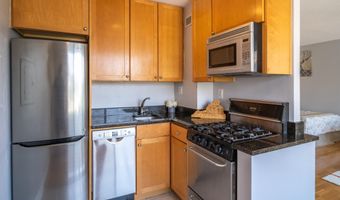 1730 ARLINGTON Blvd 301, Arlington, VA 22209