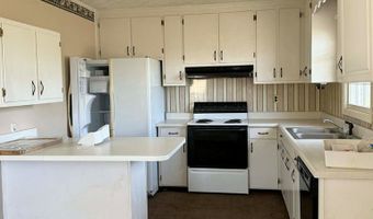 311 Douglas St, Alma, GA 31510