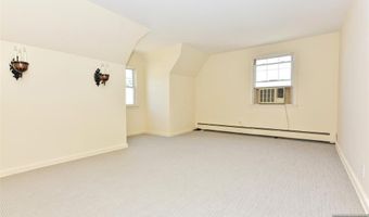 28 Reid Avenue 2, Bergenfield, NJ 07621