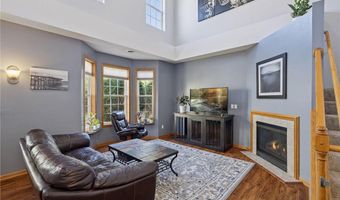 15340 Founders Ln 203, Apple Valley, MN 55124