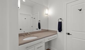 5636 Meadow Ln, Ann Arbor, MI 48105