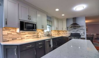 111 Windswept E Dr, Amsterdam, NY 12010