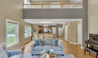 1 Chase Path 1, Acton, MA 01720