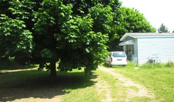 1984 E Marlette, Applegate, MI 48401