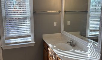 150 CHESTNUT Dr, Alabaster, AL 35007