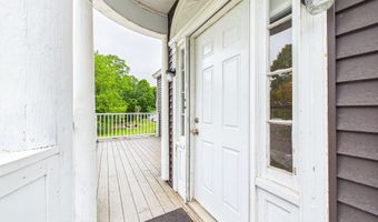 38 Mary Carroll St, Auburn, ME 04210