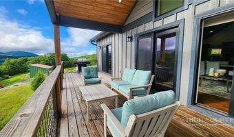 56 Grouseberry Dr, Banner Elk, NC 28604